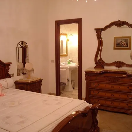 La Rosa Antica Castro (Lecce)
