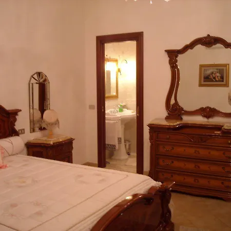 Nocleg ze śniadaniem La Rosa Antica Castro (Lecce)