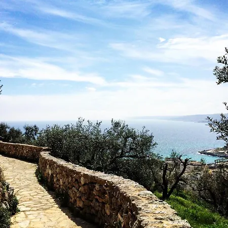 La Rosa Antica Castro (Lecce)