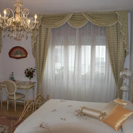 Nocleg ze śniadaniem La Rosa Antica 4*