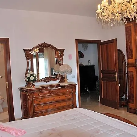 La Rosa Antica Bed and breakfast 4*