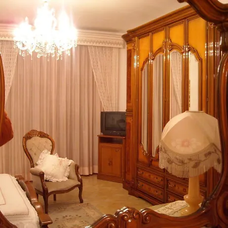 Oda ve Kahvaltı La Rosa Antica Castro (Lecce)
