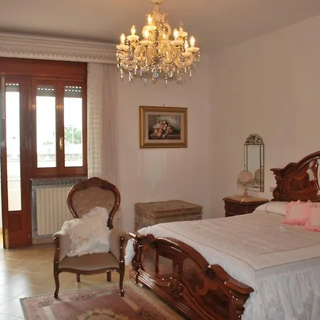 La Rosa Antica Bed & Breakfast