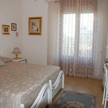 La Rosa Antica Castro (Lecce)