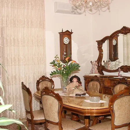 Bed & Breakfast La Rosa Antica 3*