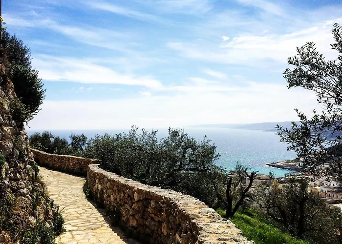 拉罗莎安缇卡b&b酒店 Castro (Lecce)